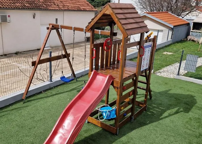 Galija 1 *
